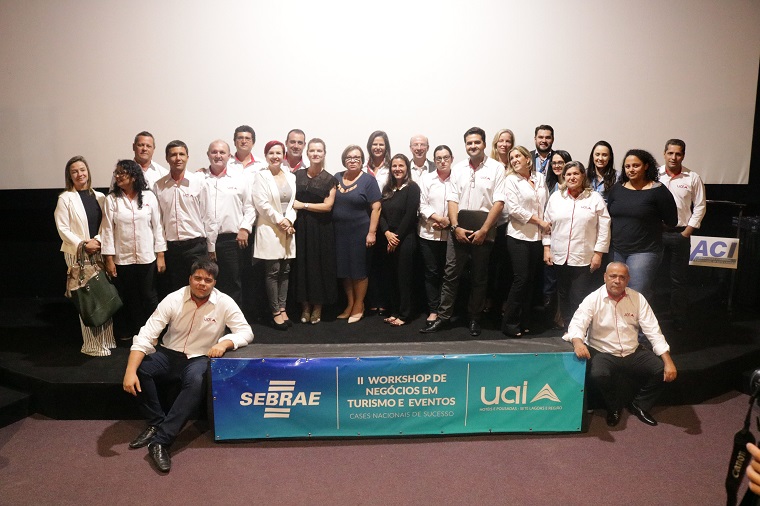 Representantes do Grupo UAI, do Sebrae, palestrantes e outros parceiros do Workshop