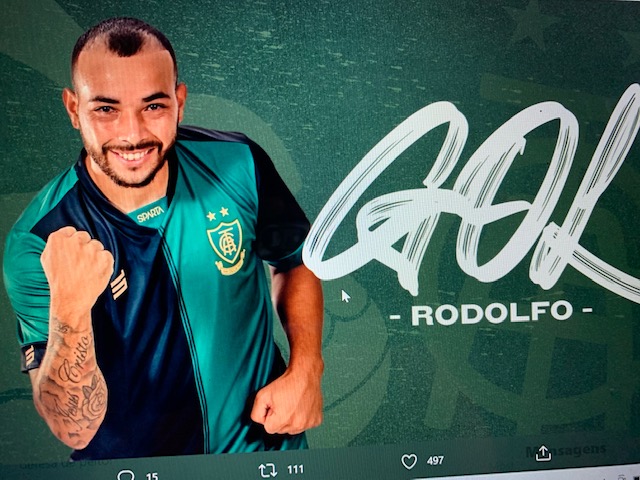 Em foto da assessoria do América, Rodolfo, mais uma vez destaque do time, com gols e grande jogo