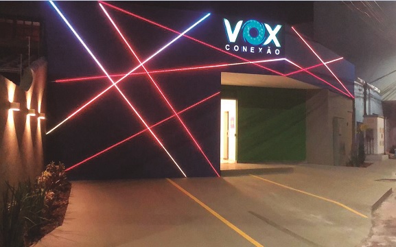 VOX CONEXÃO está localizada na Av. Raquel Teixeira Viana, 273 no Canaã. Telefone e WhatsApp: (31) 2212-4100.